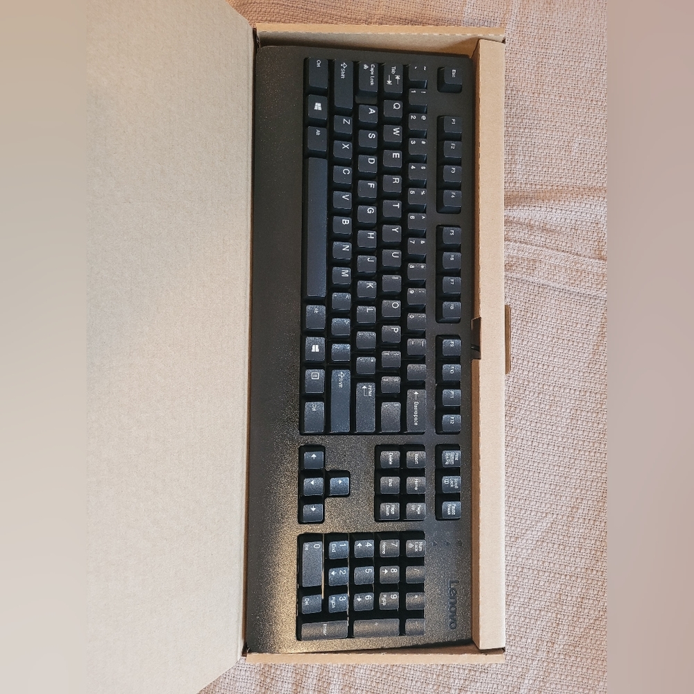 Basic Lenovo Computer Keyboard